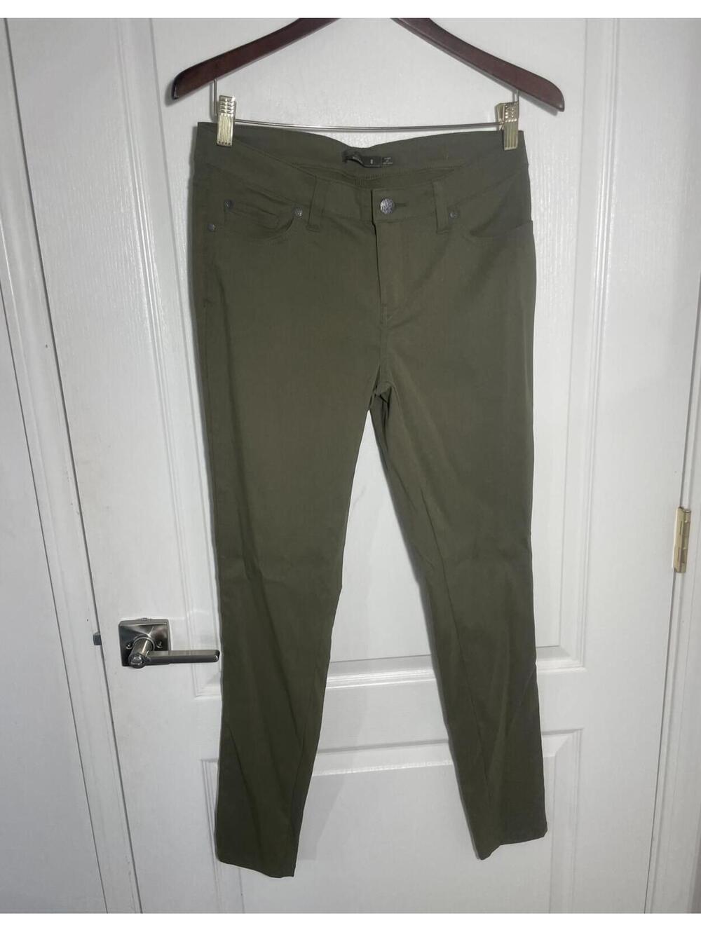 Prana Size 8 Women's 5 pocket mossy green pants gorpcore hiking active